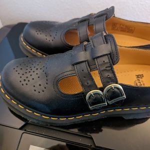 Doc Martens Size 8 Like New